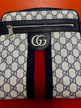 Authentic GG Supreme Monogram Textured Crossbody Bag Beige and Navy Blue